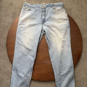 Levi's 560 Jeans Relaxed Fit Light Wash Blue Denim Men's Size 40" x 32"